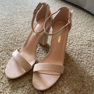 Go With Everything Heels - Nude